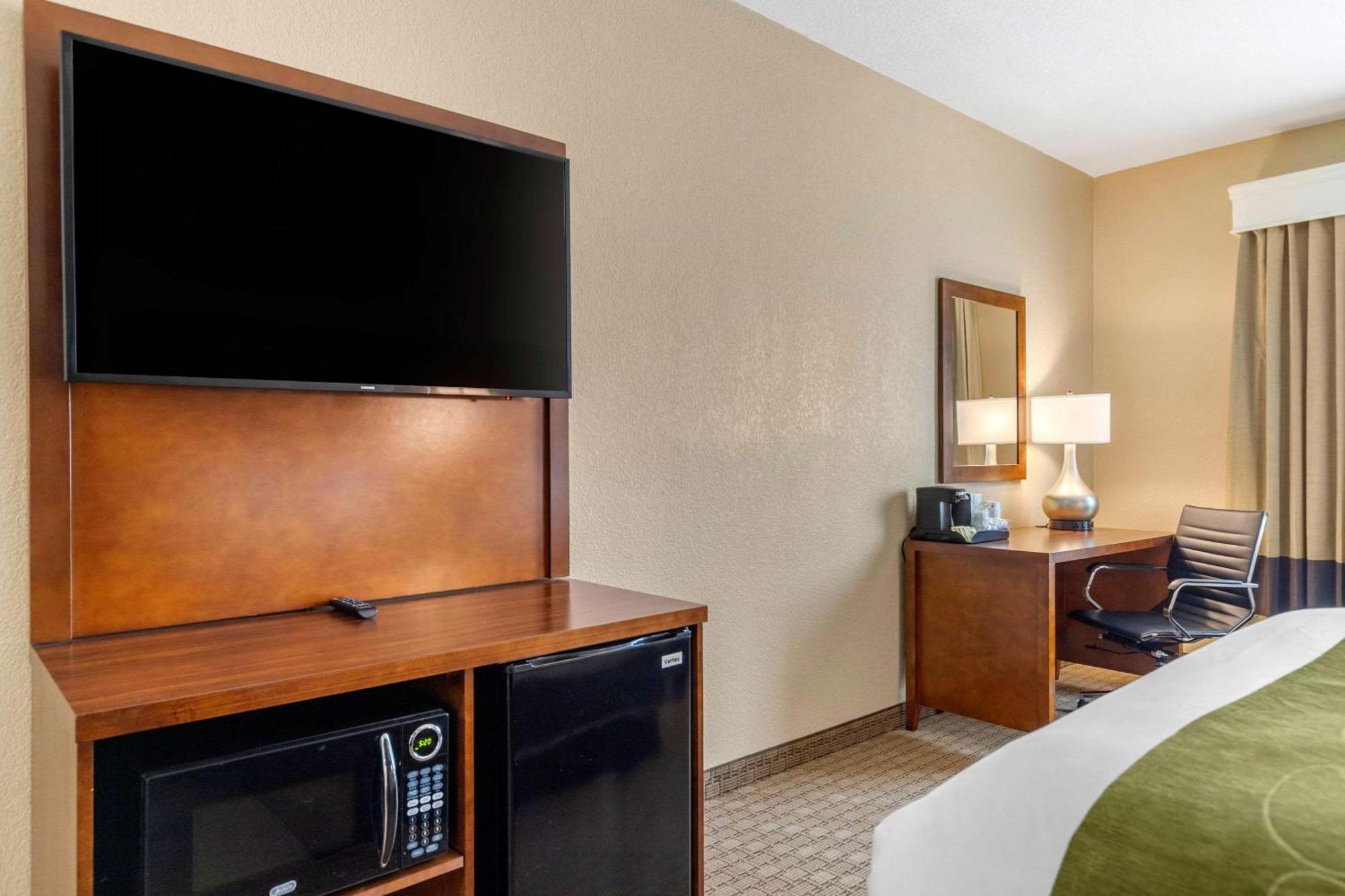 Comfort Suites San Antonio Airport North Exterior foto